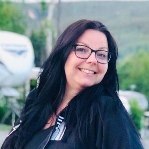 Meet your Posher, Anne